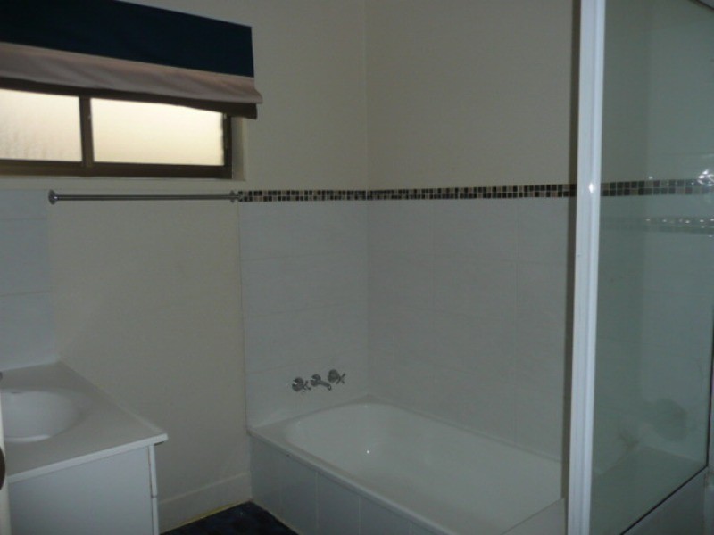 26 Manning Court, Collingwood Park QLD 4301