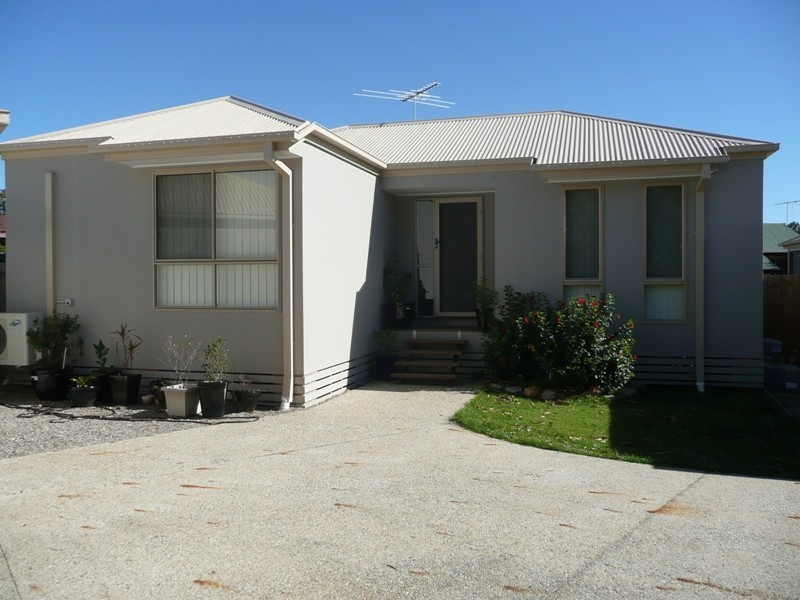1/7 Grenadier Circle, Ebbw Vale QLD 4304