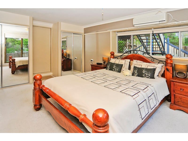 6 Duncan Street, Riverview QLD 4303