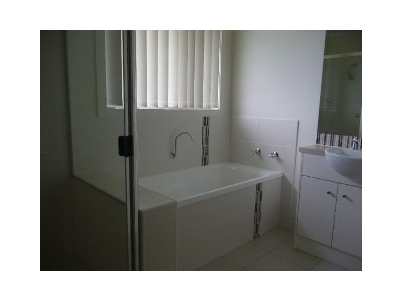 3 Moore Street, Redbank Plains QLD 4301