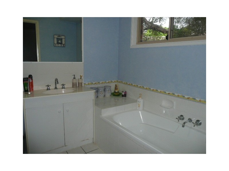 201 Eagle Street, Collingwood Park QLD 4301