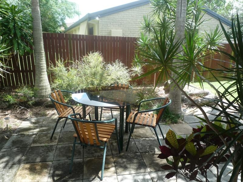 6 Irving Court, Collingwood Park QLD 4301