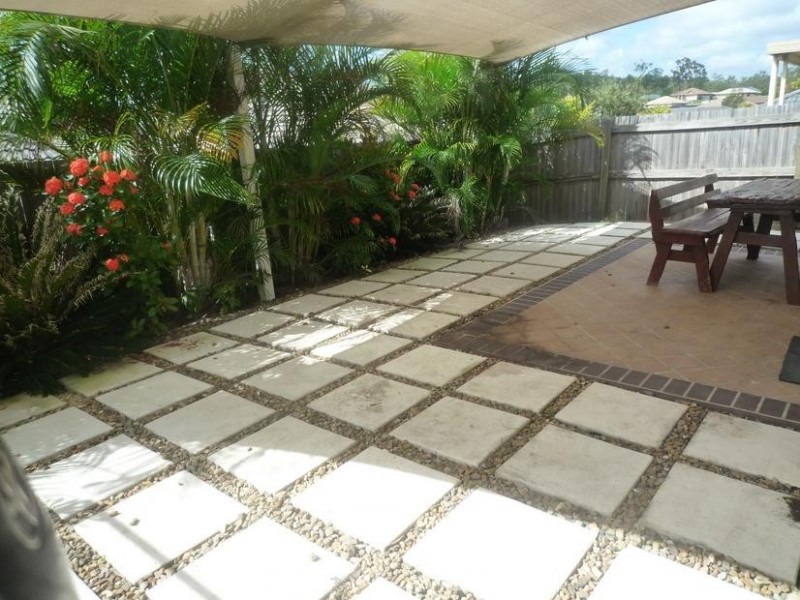90 Collins Street, Collingwood Park QLD 4301