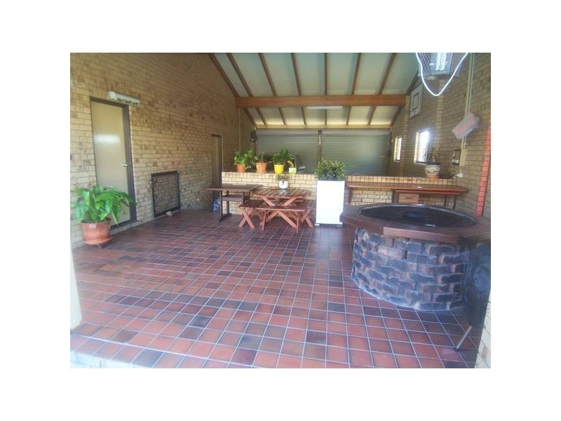 Collingwood Park QLD 4301