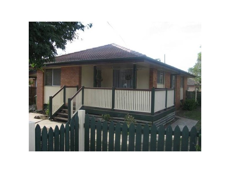 1 Sean Street, Riverview QLD 4303