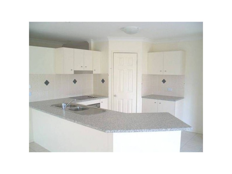 5 HAIMES COURT, Collingwood Park QLD 4301