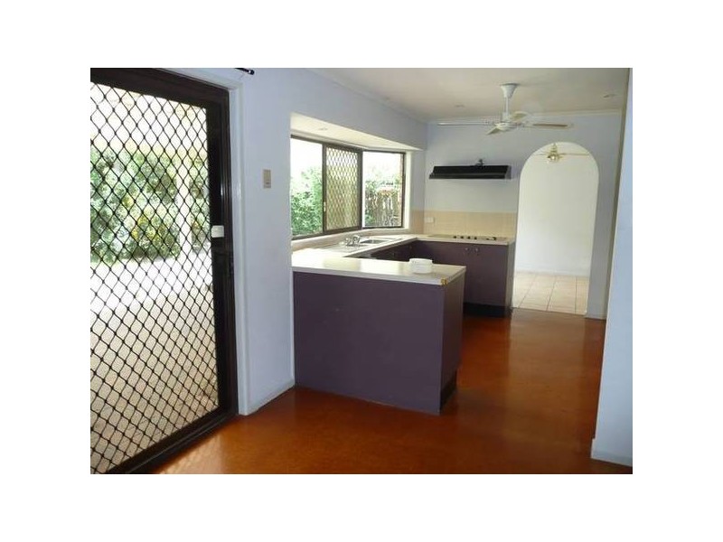 3 Fowler street, Collingwood Park QLD 4301