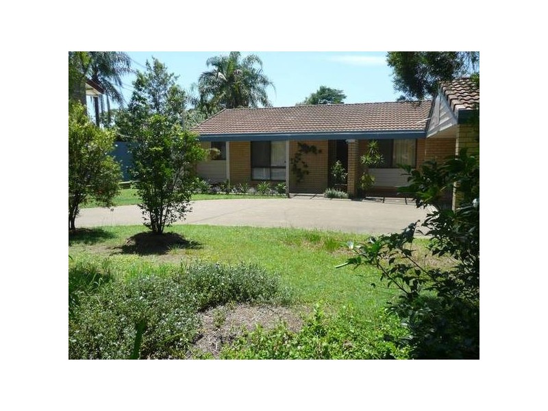 6 Reerden St, Collingwood Park QLD 4301