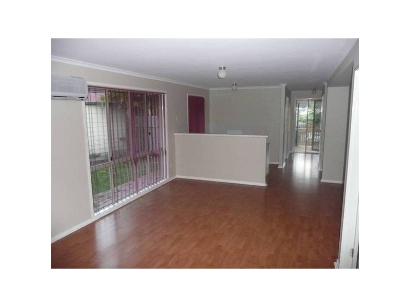 10 McCormack, Collingwood Park QLD 4301