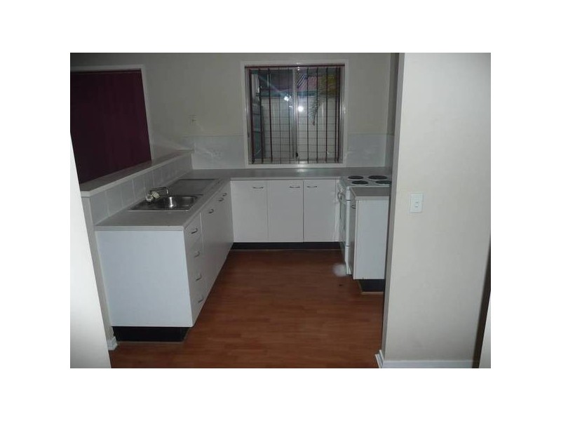 10 McCormack, Collingwood Park QLD 4301