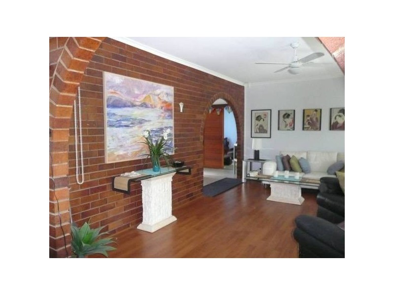 12 WARREN COURT, Collingwood Park QLD 4301