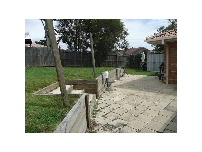 22 Whitlam Dr, Collingwood Park QLD 4301