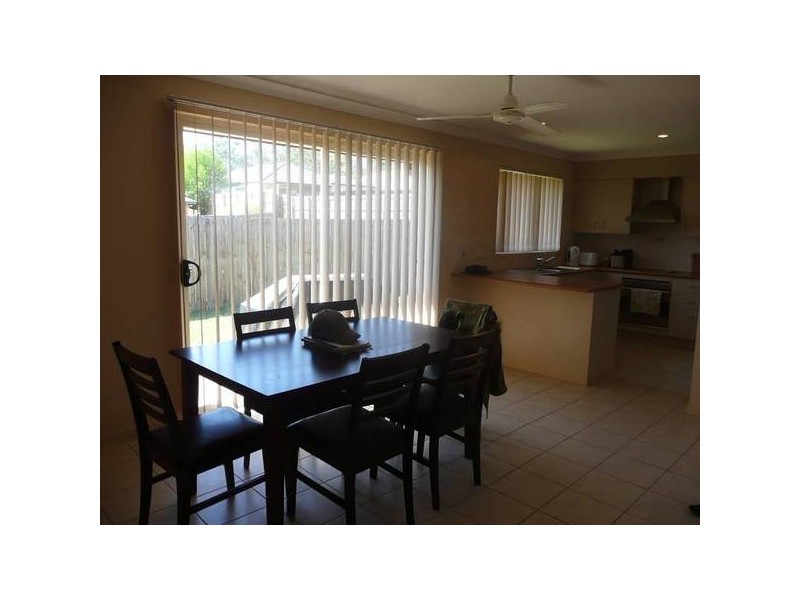 2 Connolly Crt, Collingwood Park QLD 4301