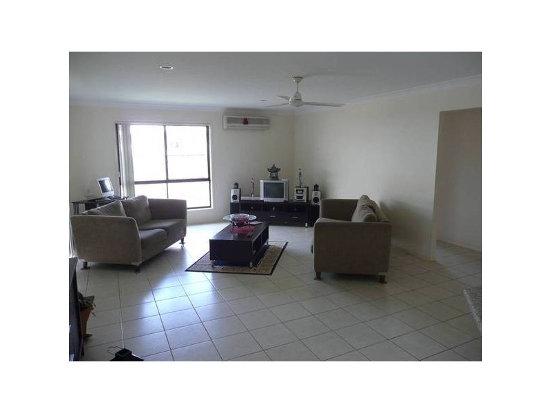 15 Deborah Dr, Collingwood Park QLD 4301