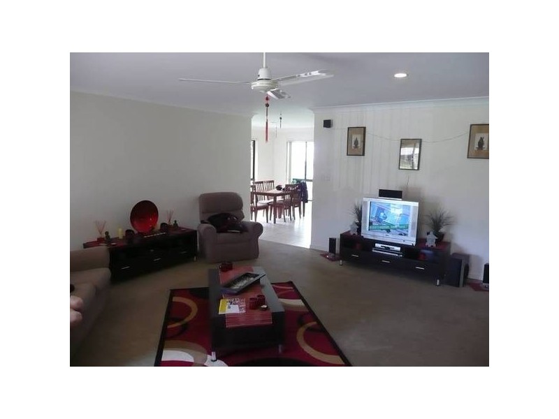 15 Deborah Dr, Collingwood Park QLD 4301