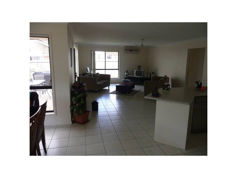 15 Deborah Drive, Collingwood Park QLD 4301