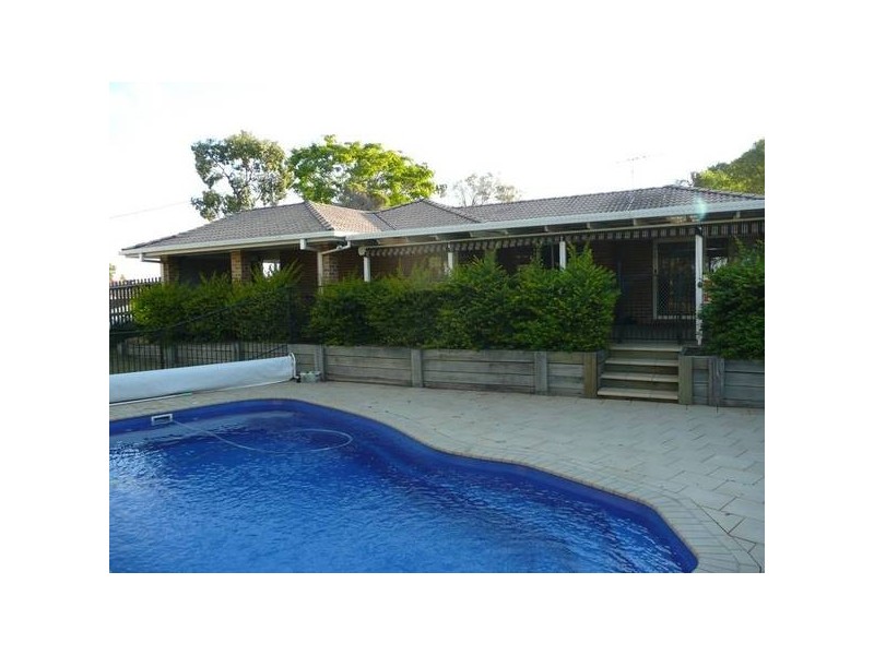 11 Cathryn Court, Collingwood Park QLD 4301