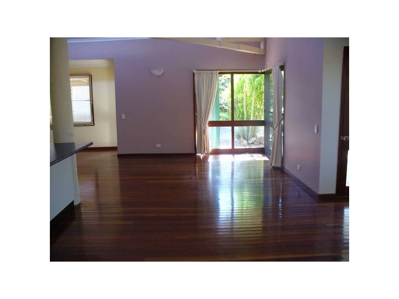 8 Theodore Court, Collingwood Park QLD 4301