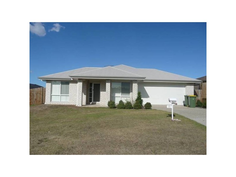 23 Sandhurst Place, Brassall QLD 4305
