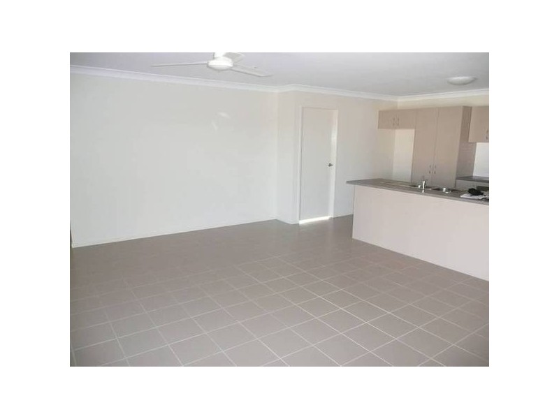 23 Sandhurst Place, Brassall QLD 4305