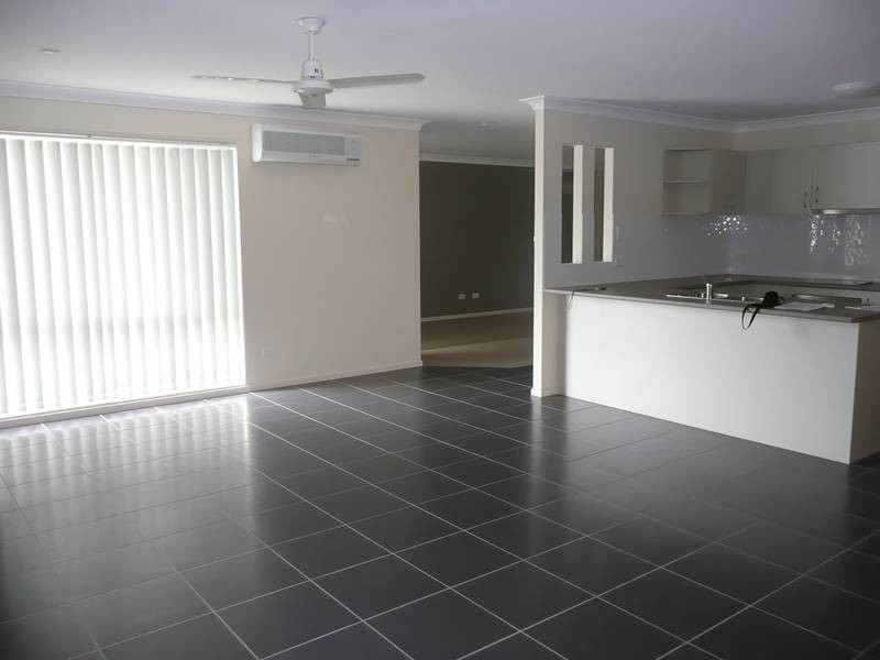 18 Oprah Street, Brassall QLD 4305