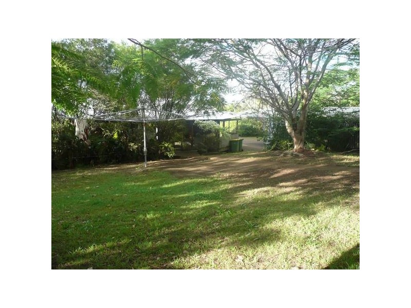 27 Wilkie St, Redbank Plains QLD 4301