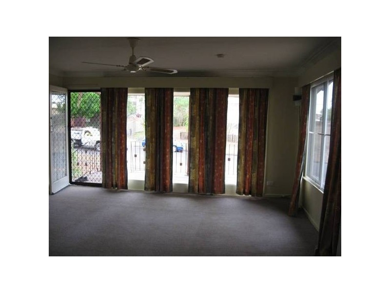 1 Spencer Street, Redbank QLD 4301