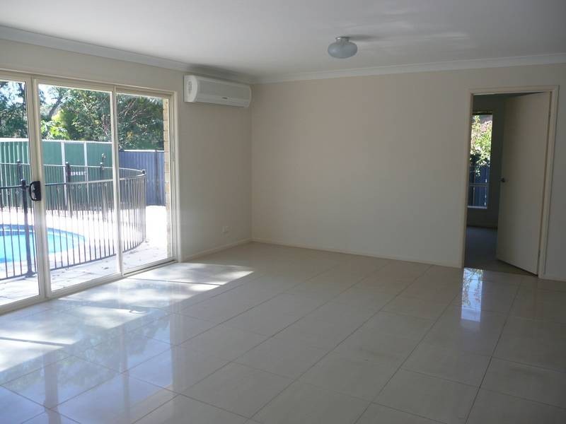 80 Collingwood Drive, Collingwood Park QLD 4301