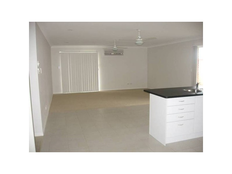 9 Barnes Street, Redbank Plains QLD 4301