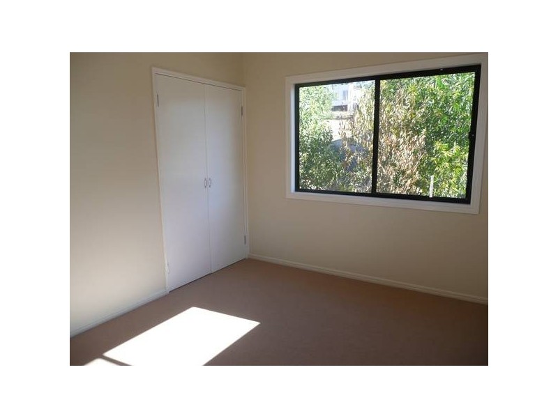 275 Eagle Street, Collingwood Park QLD 4301
