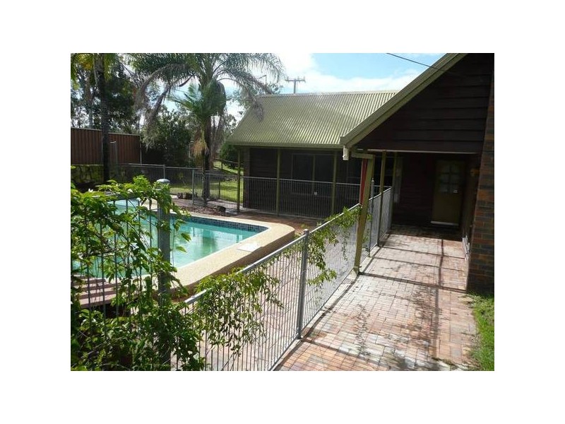 2 Dancer Street, Collingwood Park QLD 4301