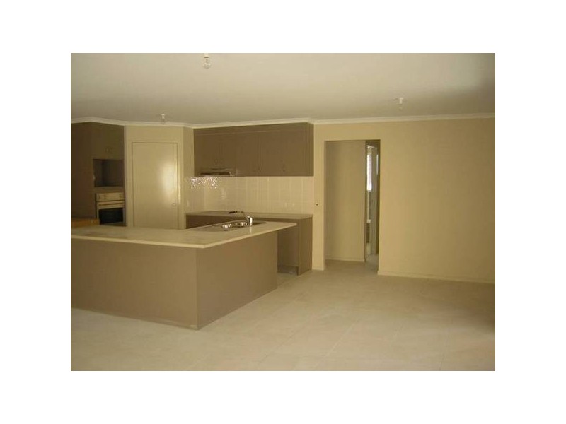 50 Bassili Drive, Collingwood Park QLD 4301