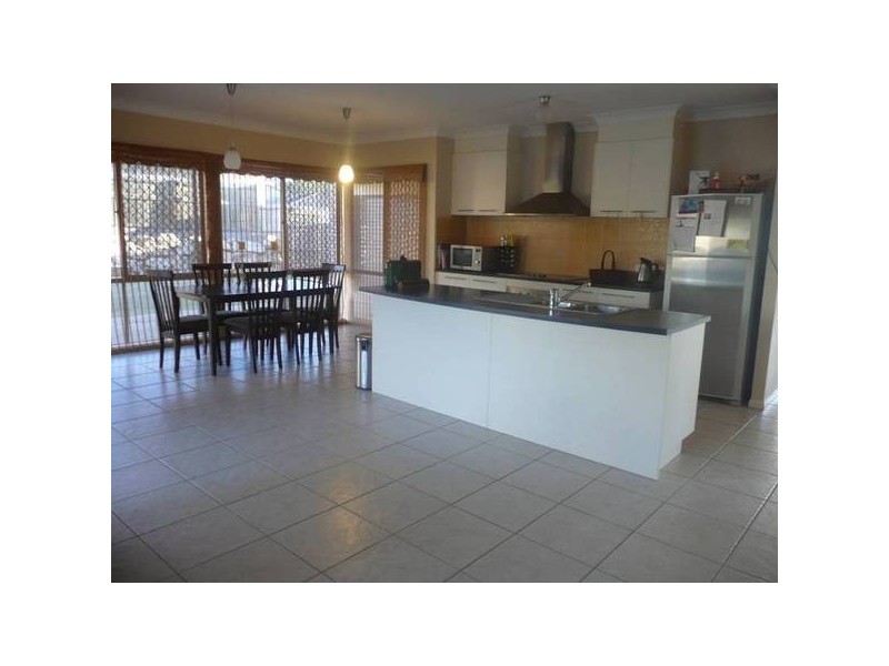 10 Plunkett Court, Collingwood Park QLD 4301