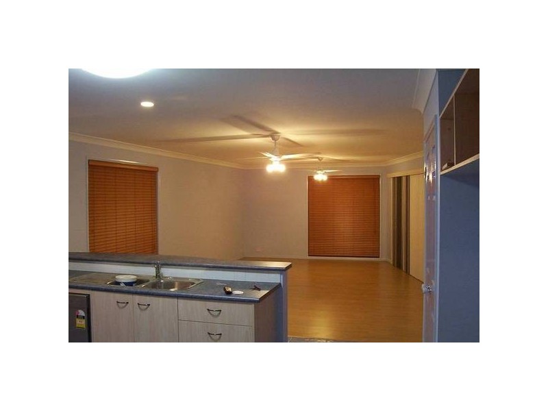 14 Devalera Street, Collingwood Park QLD 4301