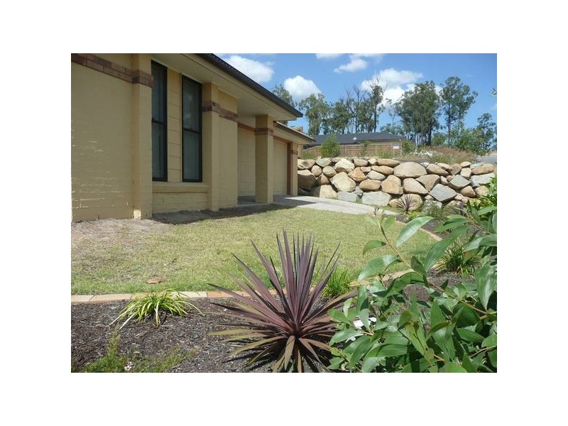 24 Isabella St, Collingwood Park QLD 4301