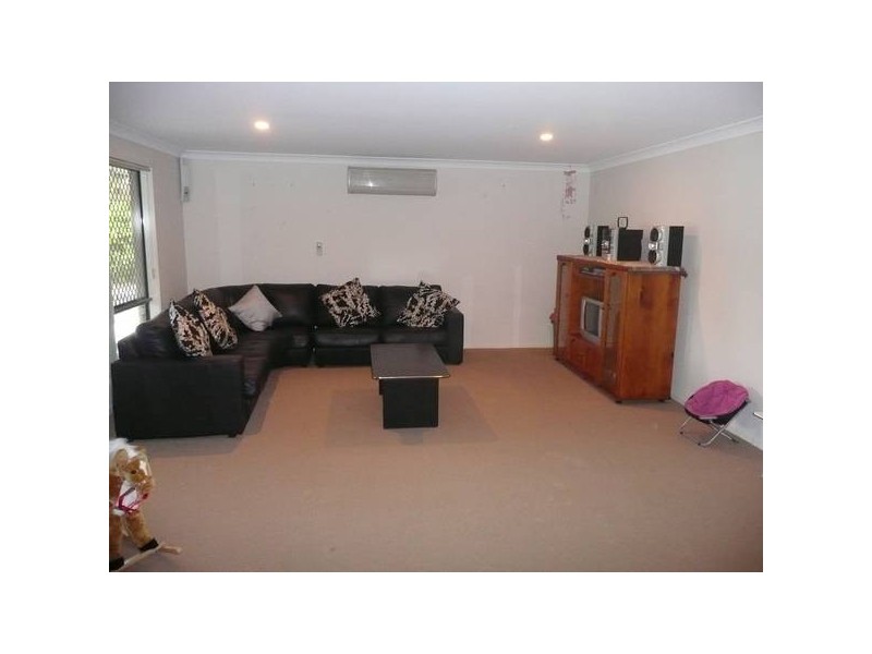 4 Coliban Court, Collingwood Park QLD 4301