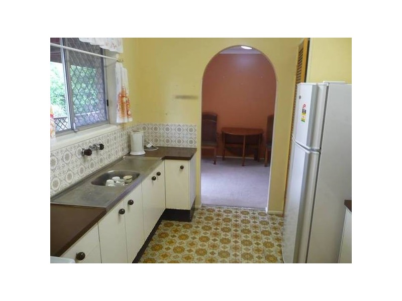 14 Milgate St, Collingwood Park QLD 4301