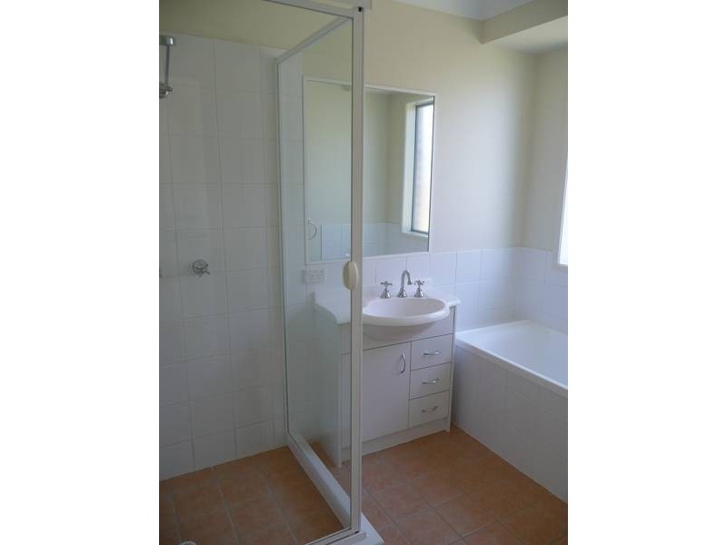 22 St Aubins Drive, Brassall QLD 4305