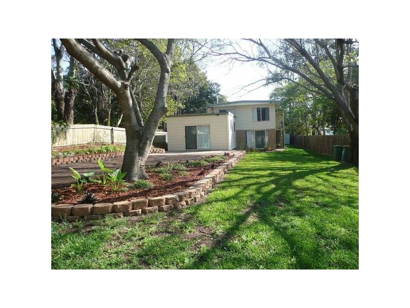 5 taylor, Bundamba QLD 4304