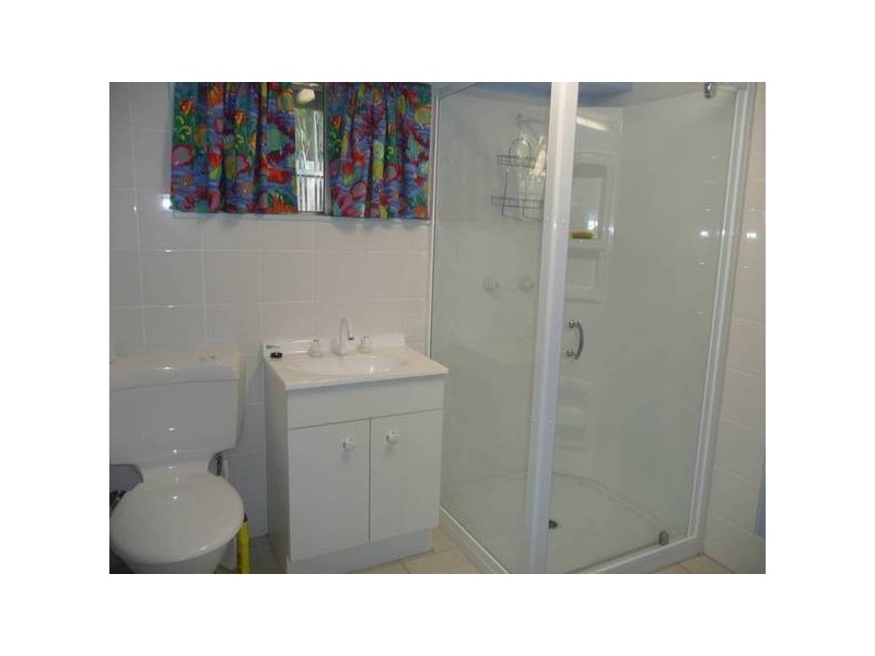 5 taylor, Bundamba QLD 4304