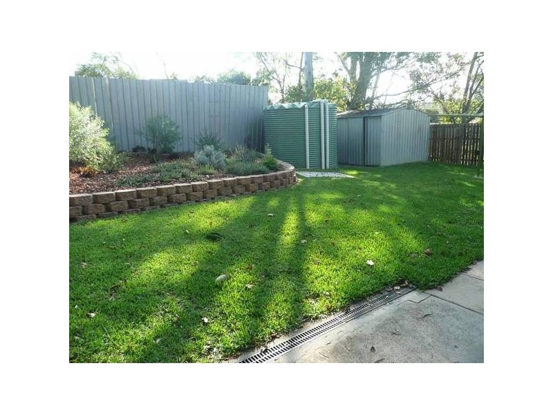 5 taylor, Bundamba QLD 4304