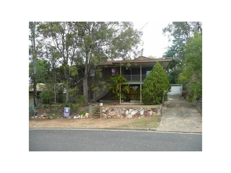 8 Dobell Ave, Collingwood Park QLD 4301