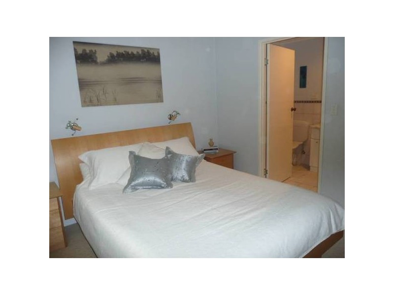 10 Fowler St, Collingwood Park QLD 4301