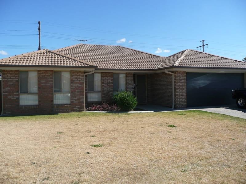 5 Tea Tree Place, Raceview QLD 4305