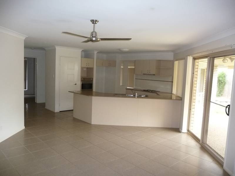 15 Bassili Dr, Collingwood Park QLD 4301