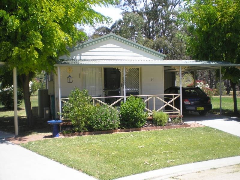 LOT 5 PIONEER TOURIST PARK, Deniliquin NSW 2710
