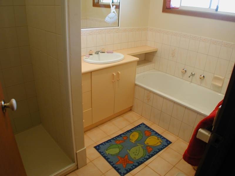 38 Francis, Deniliquin NSW 2710