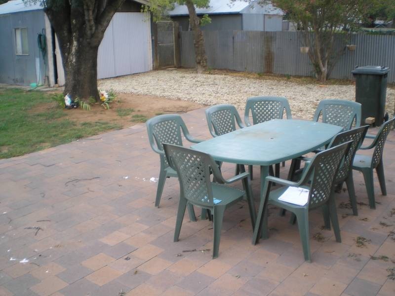 517 Poictiers, Deniliquin NSW 2710