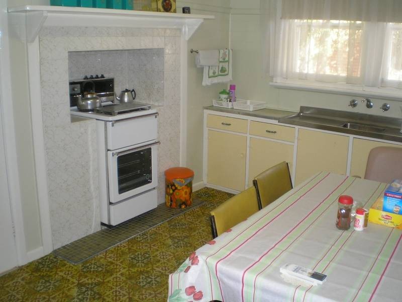 96 Macauley, Deniliquin NSW 2710