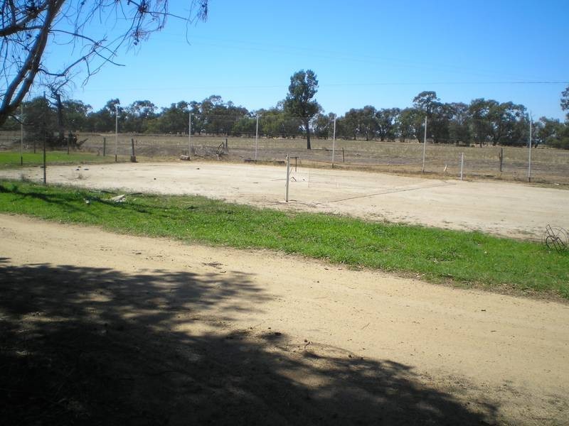 00 Parfreys Road, Deniliquin NSW 2710